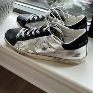 Golden Goose size 38 like new. Worn maybe 10 times total. Authentic